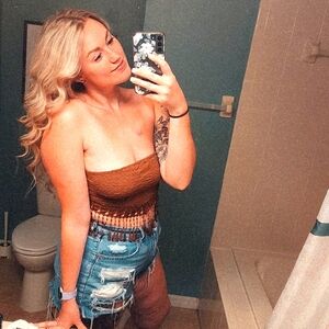 Meet your Posher, Megan